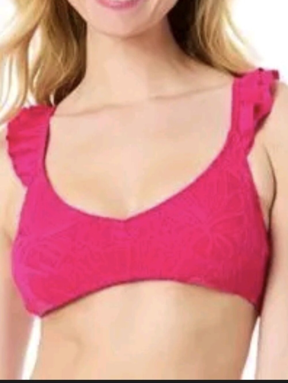 Cece Wireless Ruffle Strap Bralette - Fuchsia XS
